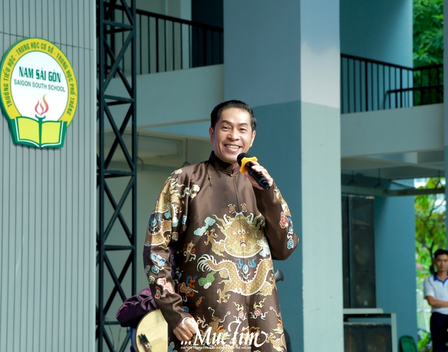 Teen Trường TH -THCS - THPT Nam Sài Gòn say mê giai điệu đờn ca tài tử- Ảnh 5. Teen Trường TH -THCS - THPT Nam Sài Gòn say mê giai điệu đờn ca tài tử- Ảnh 5.