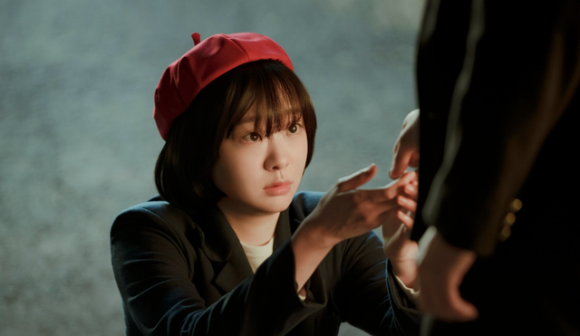 Kim Da Mi đóng phim đề tài thảm họa, TWICE lập kỷ lục mới- Ảnh 1. Kim Da Mi đóng phim đề tài thảm họa, TWICE lập kỷ lục mới- Ảnh 1.