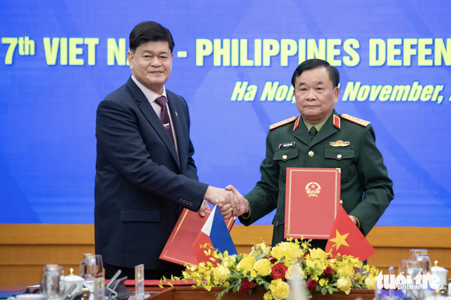 Vietnam, Philippines boost defense ties
- Ảnh 3.