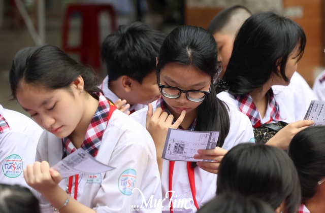 Học sinh Trường THCS Tân Sơn học được gì từ 9 trò chơi của Công tắc khoa học 2025? - Ảnh 2.