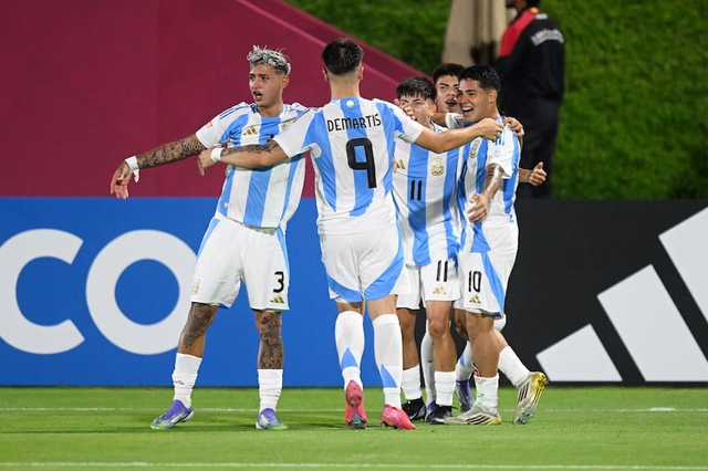 Argentina thắng kịch tính Bỉ ở trận ra quân U17 World Cup 2025- Ảnh 1. Argentina thắng kịch tính Bỉ ở trận ra quân U17 World Cup 2025- Ảnh 1.