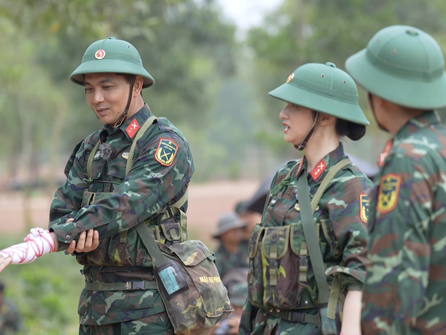 Sao nhập ngũ tập 14: Diệu Nhi, Hậu Hoàng áp lực khi cứu thương - Ảnh 3. Sao nhập ngũ tập 14: Diệu Nhi, Hậu Hoàng áp lực khi cứu thương - Ảnh 3.