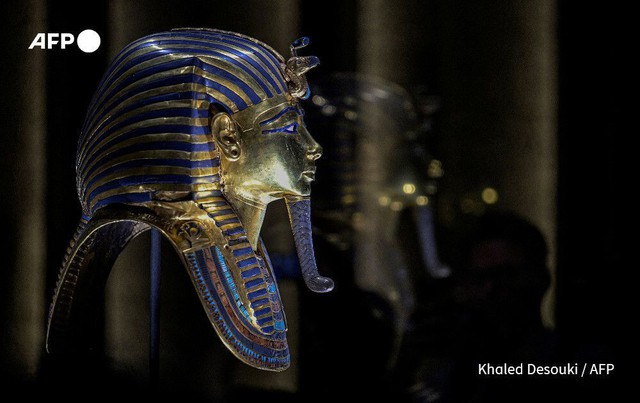 King Tut's collection displayed for first time at Egypt's grand museum- Ảnh 4.