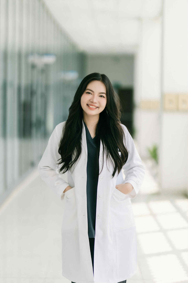 Thủ khoa Trường đại học Khoa học Sức khỏe: Chỉ cần bền bỉ mỗi ngày, thành quả sẽ đến- Ảnh 5. Thủ khoa Trường đại học Khoa học Sức khỏe: Chỉ cần bền bỉ mỗi ngày, thành quả sẽ đến- Ảnh 5.