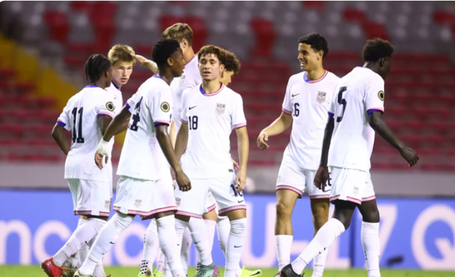 U17 World Cup 2025: Pháp và Uzbekistan khởi đầu thuận lợi- Ảnh 4. U17 World Cup 2025: Pháp và Uzbekistan khởi đầu thuận lợi- Ảnh 4.