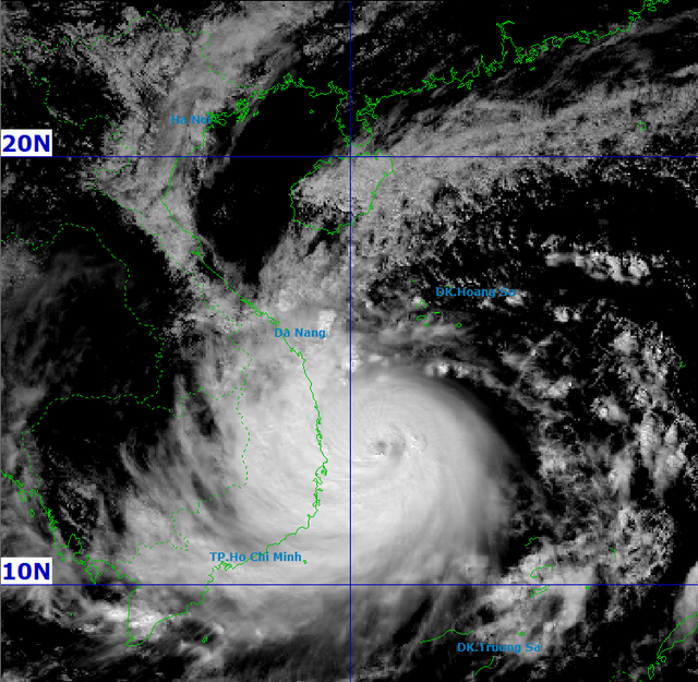 Tajfun Kalmaegi dorazil na pevninu dříve s velmi silným větrem, premiér požádal o evakuaci lidí do 15:00 dnes odpoledne - Foto 1.