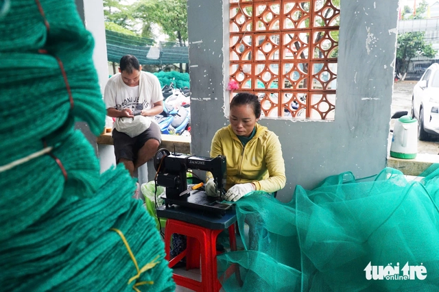 Gió và mưa bão Kalmaegi đã ảnh hưởng trên đất liền, dự báo bão vào bờ sớm hơn - Ảnh 7.