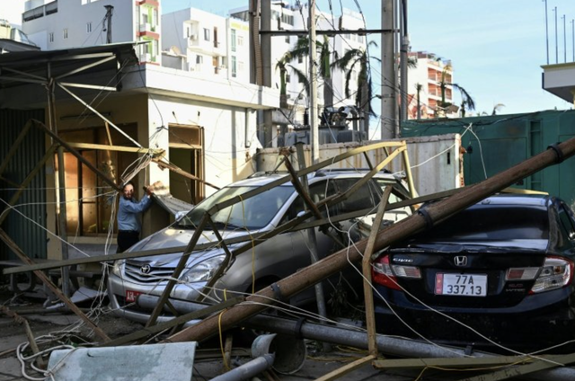 Deadly Typhoon Kalmaegi ravages Vietnam, Philippines
- Ảnh 2. Deadly Typhoon Kalmaegi ravages Vietnam, Philippines
- Ảnh 2.