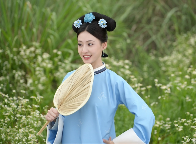 Tiểu Yến Tử - Hạ Tử Vi phiên bản 2025: Trẻ trung hơn, hiện đại hơn, nhưng lạc giữa kịch bản xa lạ - Ảnh 2.