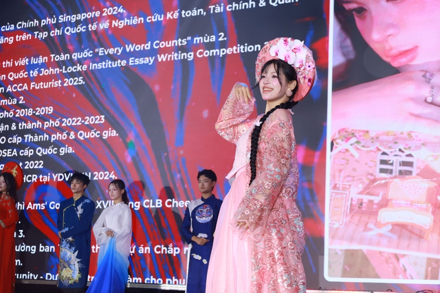 Nữ sinh chuyên văn đạt 1560 SAT là tân Đại sứ Ams 2025- Ảnh 6.