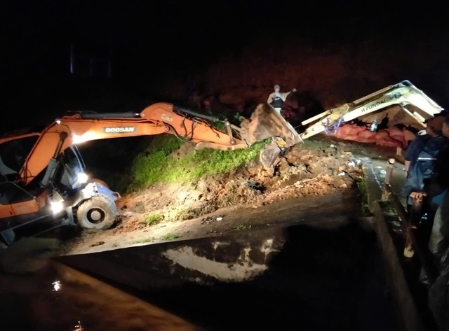 70 families evacuated over risk of dam collapse in Vietnam’s Lam Dong - Ảnh 4.