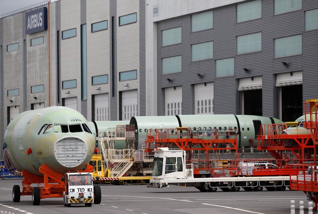 Airbus narrows software crisis as airlines ride out A320 recall - Ảnh 1.