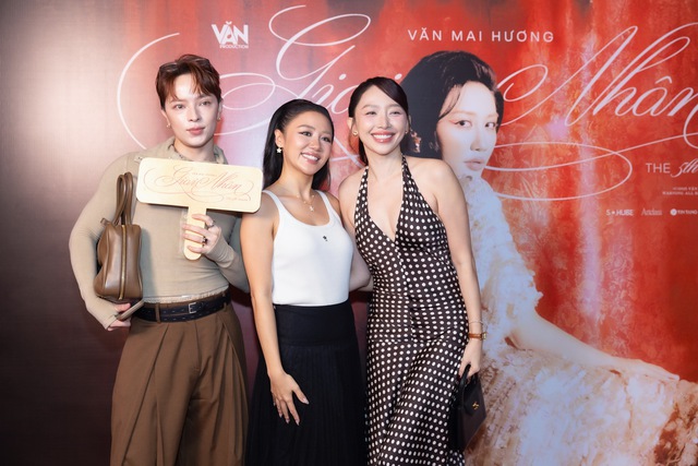 Văn Mai Hương sống thật với album Giai nhân, Tóc Tiên thích nhất điều này- Ảnh 5. Văn Mai Hương sống thật với album Giai nhân, Tóc Tiên thích nhất điều này- Ảnh 5.