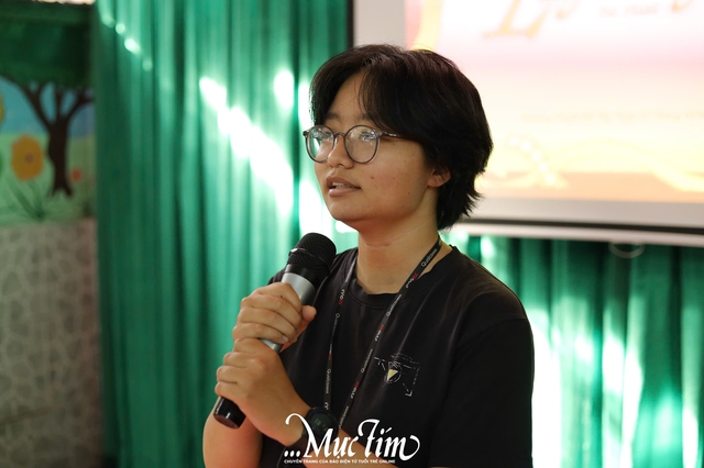 Học trò Trưng Vương mang 'lăng kính hy vọng’ đến Trường Chuyên biệt Hy Vọng- Ảnh 19. Học trò Trưng Vương mang 'lăng kính hy vọng’ đến Trường Chuyên biệt Hy Vọng- Ảnh 19.