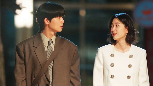 Park Seo Joon nối gót Song Joong Ki "hụt hơi" trong màn tái xuất phim tình cảm - Ảnh 2.