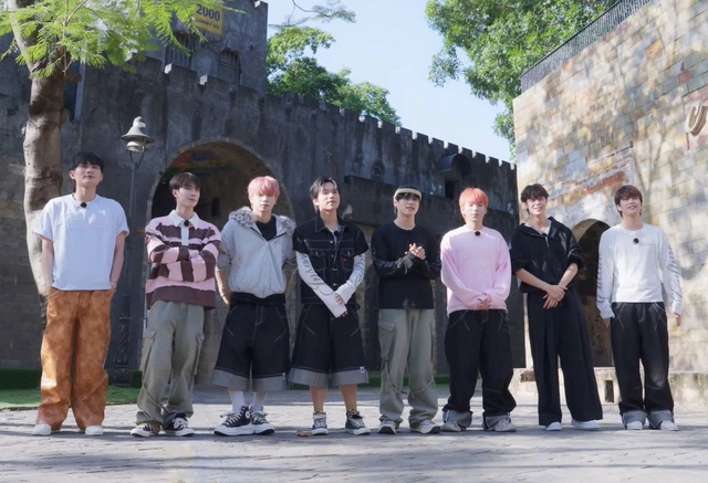 Một ngày team building chữa lành của Tân binh toàn năng- Ảnh 1. Một ngày team building chữa lành của Tân binh toàn năng- Ảnh 1.