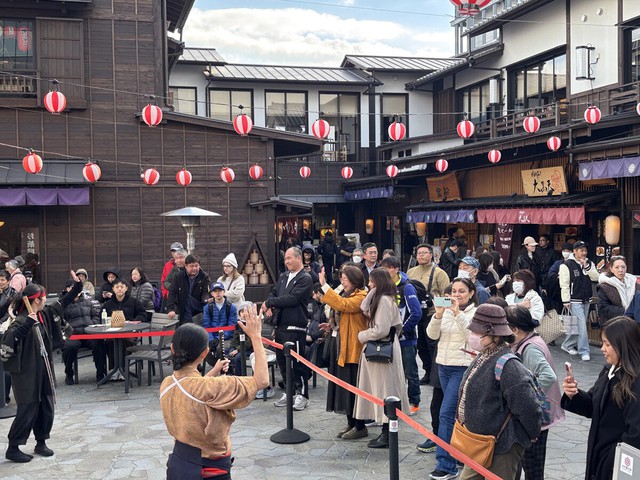 Tsukiji market urges tourists to avoid visiting in year-end - Ảnh 3.