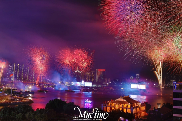 TP.HCM bắn pháo hoa tầm cao, tầm thấp, tổ chức nhiều hoạt động chào Tết Dương lịch 2026 - Ảnh 1.