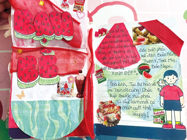 Scrapbook - khi teen biến trang vở thành vũ trụ cảm xúc của riêng mình- Ảnh 1.