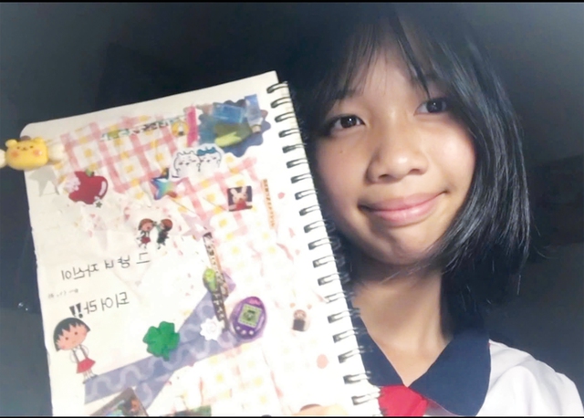 Scrapbook - khi teen biến trang vở thành vũ trụ cảm xúc của riêng mình- Ảnh 5.