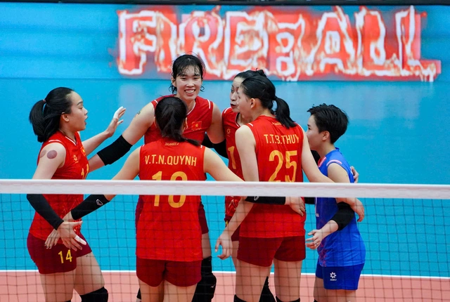 Vietnam women’s volleyball team falls short in SEA Games final, misses gold without Bich Tuyen- Ảnh 5.