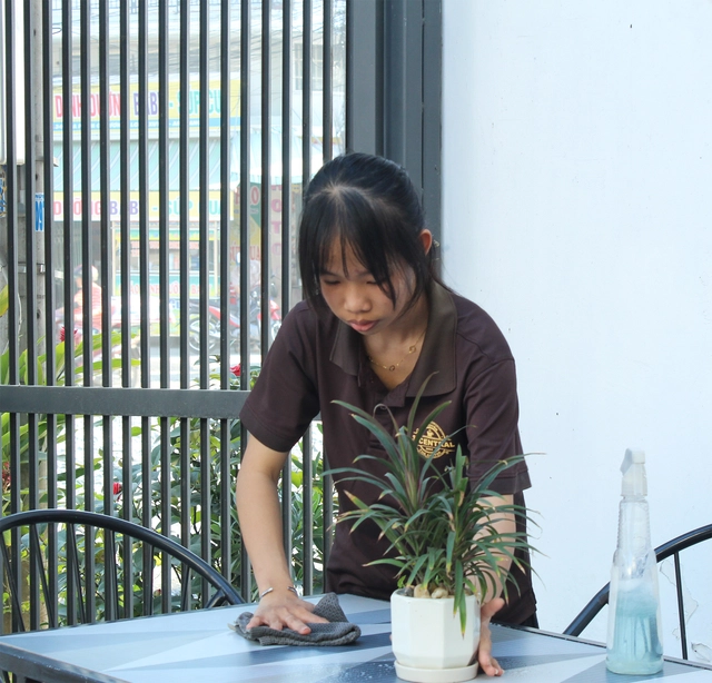 Nữ sinh An Giang ước ba không phải khóc nữa - Ảnh 2.