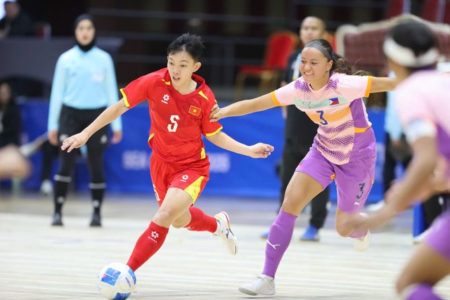 Thắng Philippines, tuyển futsal nữ Việt Nam vào chung kết SEA Games 33 - Ảnh 1. Thắng Philippines, tuyển futsal nữ Việt Nam vào chung kết SEA Games 33 - Ảnh 1.