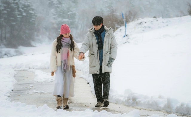 7 bộ phim Hàn giúp bạn tận hưởng trọn vẹn mùa Giáng sinh - Ảnh 1.