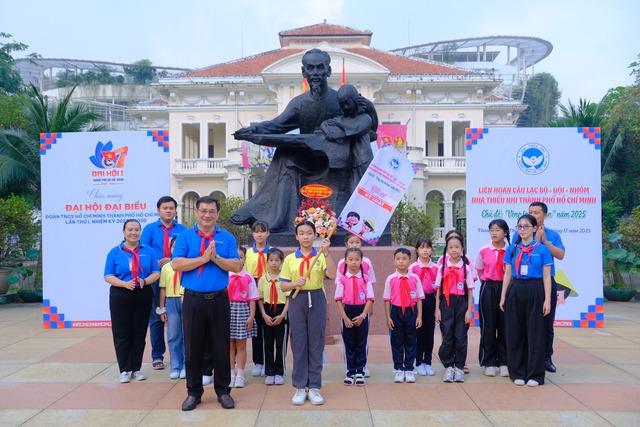 Khai mạc Liên hoan Câu lạc bộ – Đội – Nhóm Nhà thiếu nhi TP.HCM - Ảnh 1.