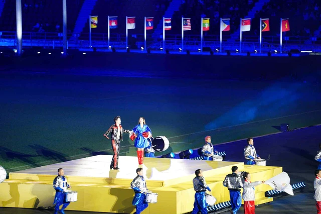 SEA Games close in Bangkok with Thailand 1st, Indonesia 2nd, Vietnam 3rd- Ảnh 5. SEA Games close in Bangkok with Thailand 1st, Indonesia 2nd, Vietnam 3rd- Ảnh 5.