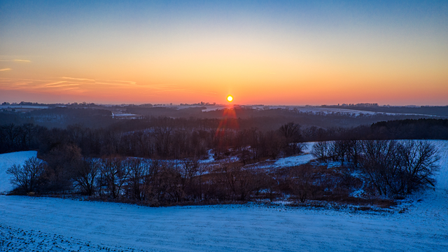Hôm nay 21-12, Việt Nam có đêm dài nhất năm- Ảnh 1.