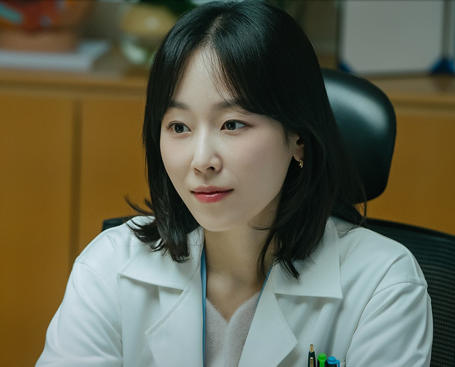 Dahyun (TWICE) tái xuất cùng dàn sao thực lực trong phim tình cảm Love me- Ảnh 3.