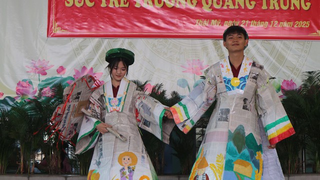 Học trò Quang Trung rộn ràng chào mừng 36 năm ngày thành lập trường- Ảnh 7.