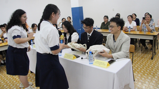 'Thương vụ bạc tỷ' của teen THPT Trần Khai Nguyên - Ảnh 4.