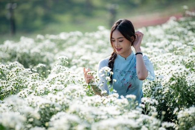 Bộ Nội vụ nói về đề xuất bổ sung ngày nghỉ lễ trong Bộ luật Lao động - Ảnh 1. Bộ Nội vụ nói về đề xuất bổ sung ngày nghỉ lễ trong Bộ luật Lao động - Ảnh 1.