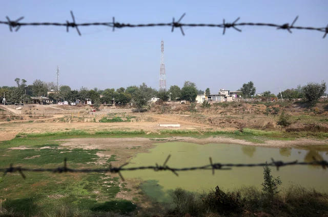 India's water crunch brews risks for beverage giants - Ảnh 5. India's water crunch brews risks for beverage giants - Ảnh 5.