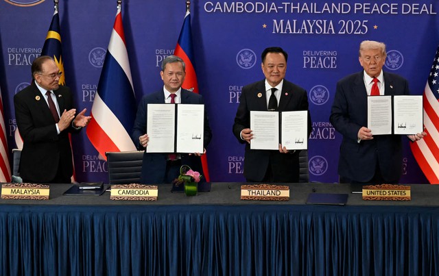 Thailand and Cambodia sign truce to halt fierce border conflict- Ảnh 2.