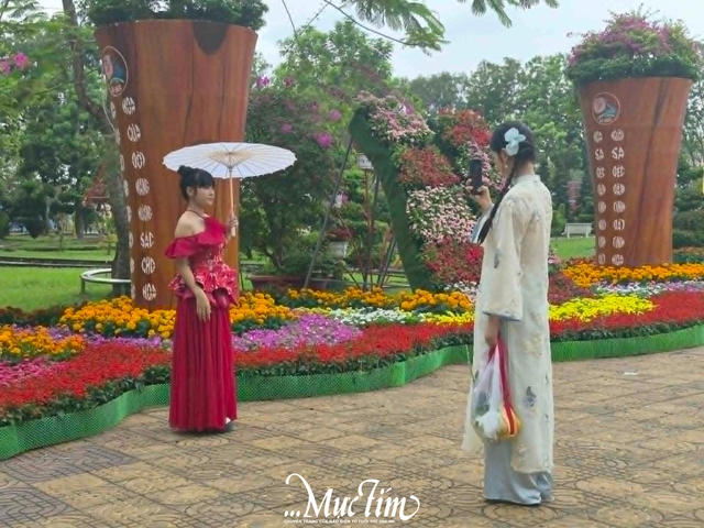 Cận cảnh không khí Festival hoa kiểng Sa Đéc lần thứ II trong ngày khai mạc- Ảnh 12.