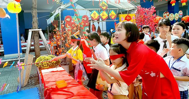 Ho Chi Minh City schools allowed to extend Lunar New Year break to 14 days- Ảnh 1.