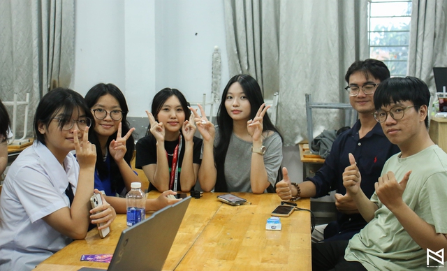 Teen Phú Nhuận kể chuyện trường mình bằng game PC - Ảnh 2.