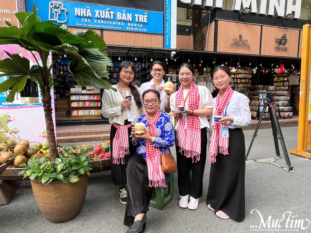 Chuỗi sự kiện “Văn minh lúa nước Đồng bằng sông Cửu Long” khai mạc với nhiều hoạt động hấp dẫn - Ảnh 12.