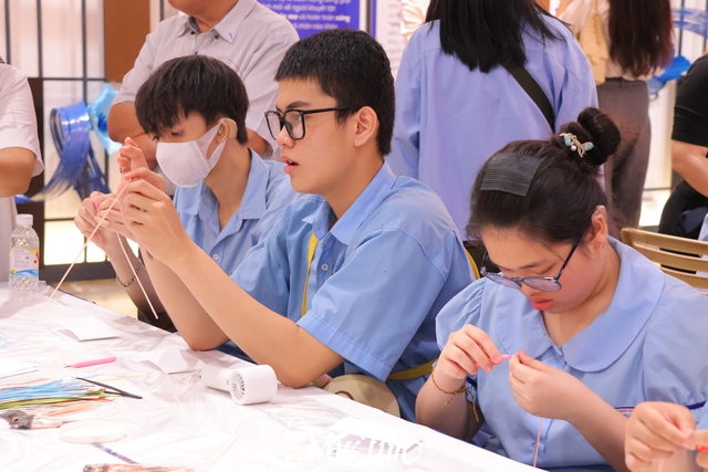 Lễ hội Vượt sóng năm 2025: Ngược sóng nhưng không ngược ước mơ - Ảnh 5.