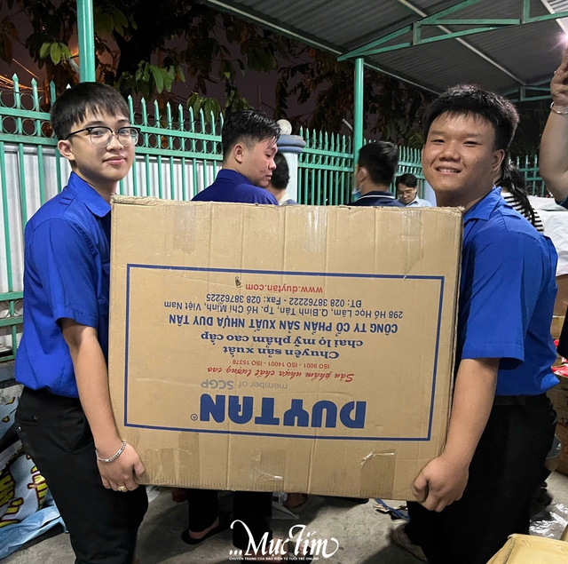 3 chuyến xe chở yêu thương đến học trò Khánh Hòa- Ảnh 7.