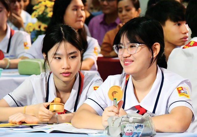 Sôi động âm nhạc học đường - Ảnh 1.