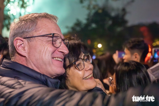 កាំជ្រួចដ៏អស្ចារ្យស្វាគមន៍ឆ្នាំថ្មី ២០២៦ - រូបថតទី ១៦។