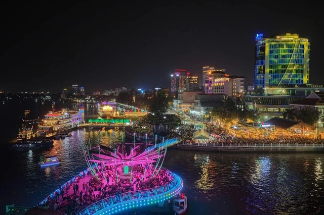 TP Cần Thơ rộn ràng chương trình nghệ thuật chào đón năm mới 2026 - Ảnh 1.