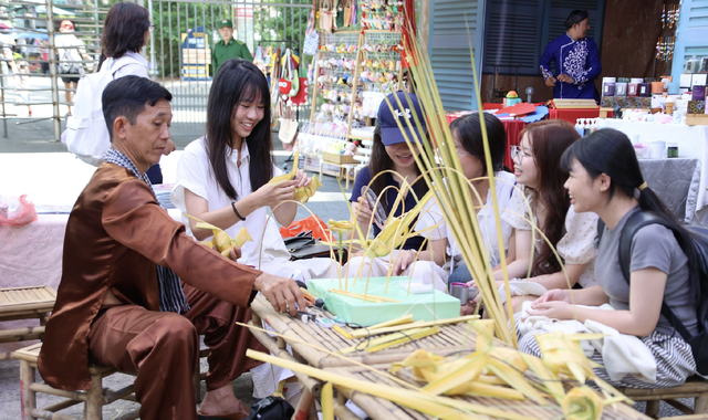 Gợi ý lịch trình tận hưởng trọn vẹn 4 ngày nghỉ Tết Dương lịch tại TP.HCM - Ảnh 4.