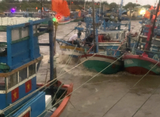 Vietnam’s Lam Dong activates emergency response as 1,750 households isolated, dozens of boats sink
- Ảnh 3.