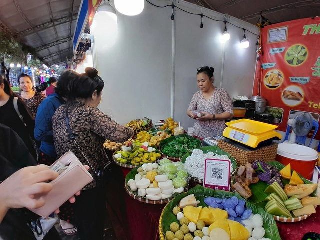 Đại tiệc hương sắc ngũ vị tại lễ hội ẩm thực Chợ Lớn Food Story lần 3- Ảnh 15. Đại tiệc hương sắc ngũ vị tại lễ hội ẩm thực Chợ Lớn Food Story lần 3- Ảnh 15.