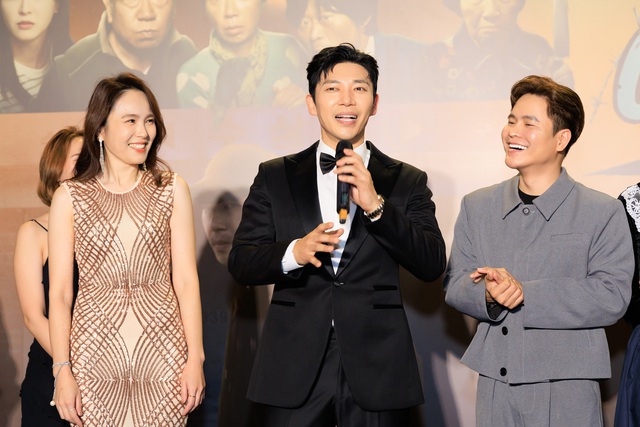 Ji Seung Hyun mê mẩn cơm tấm Việt Nam - Ảnh 1.